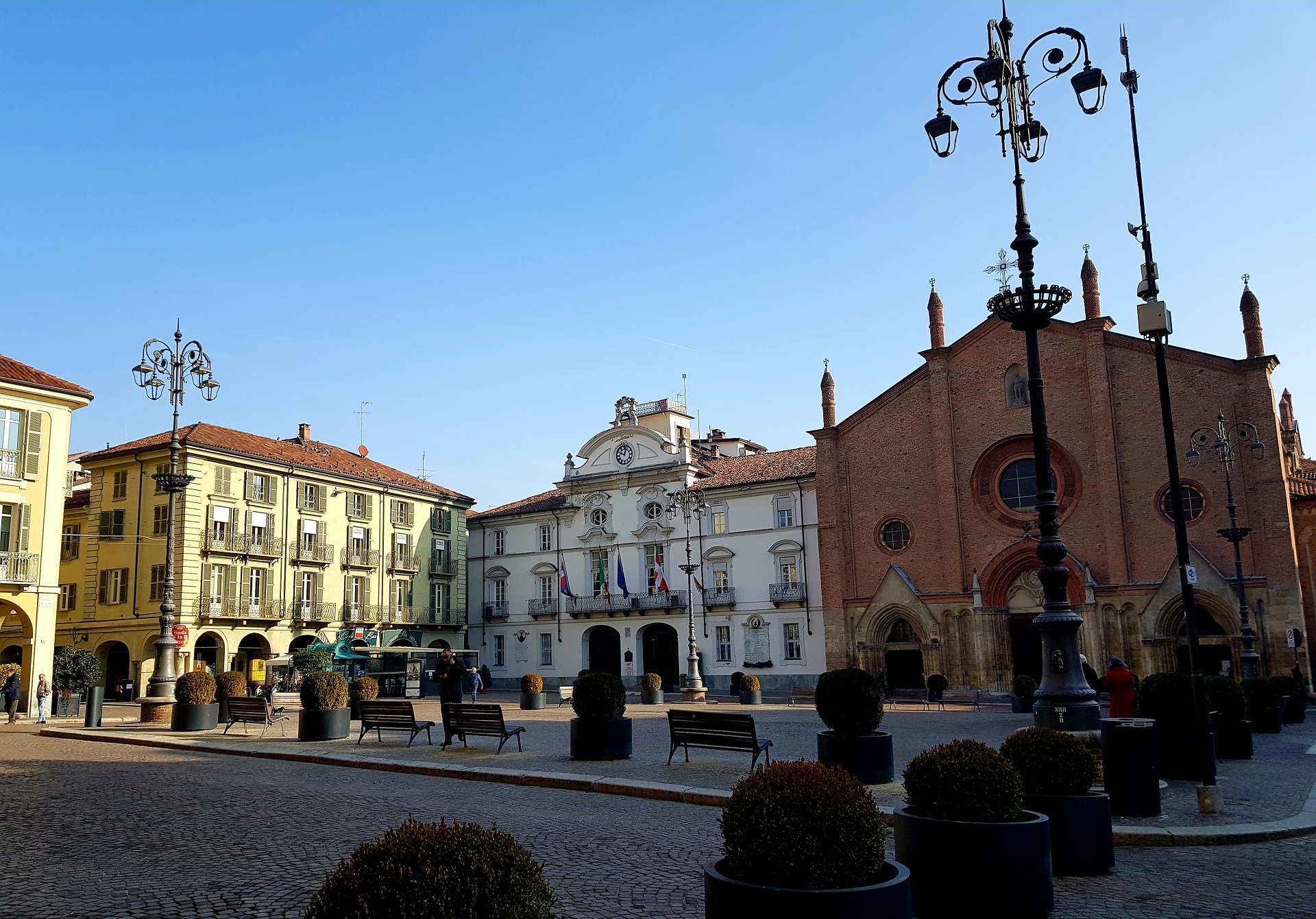 house in italy Asti is one of the most convenient locations in Italy
