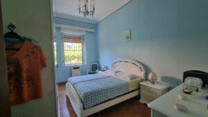 Casetta con piccolo giardino