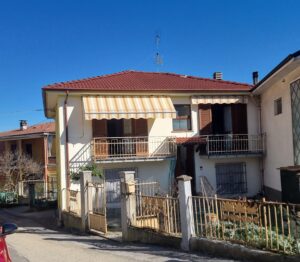 Casa di paese in ottime condizioni