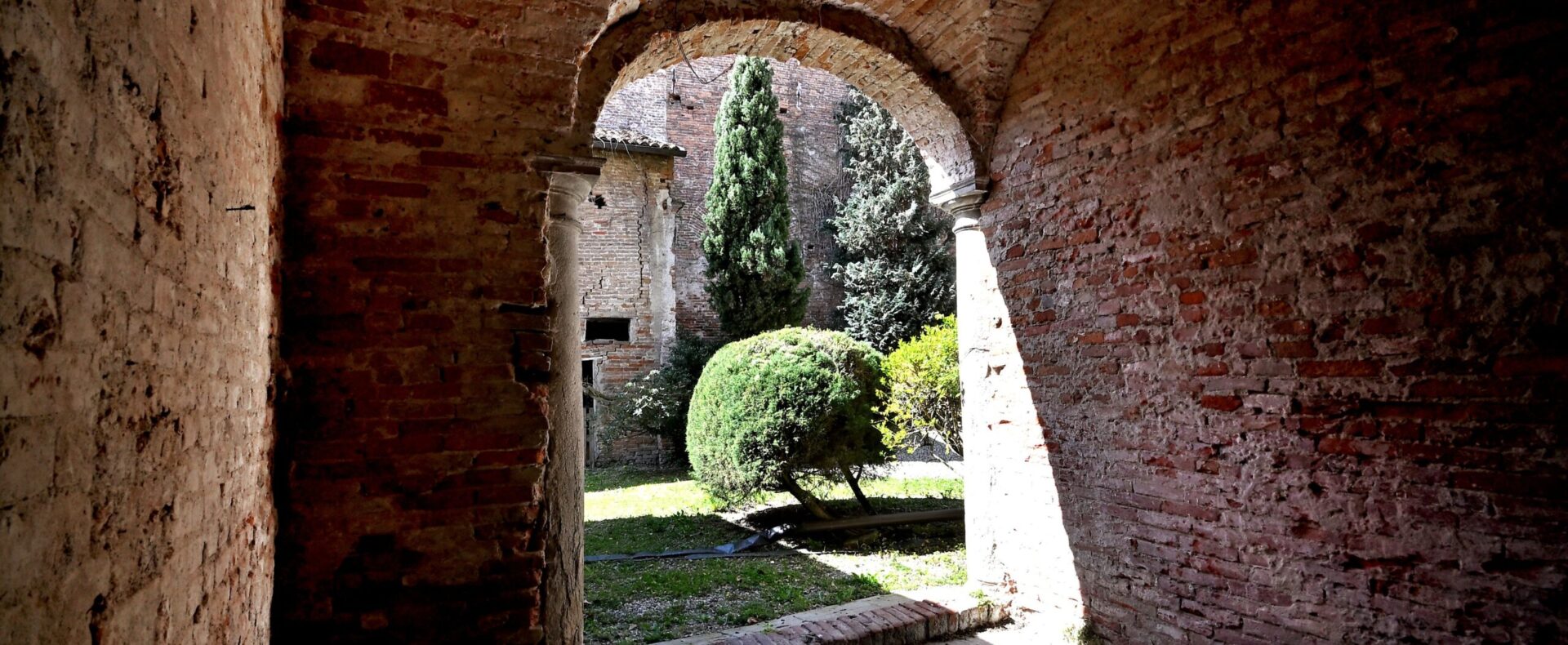 Investire in un agriturismo nelle Langhe: guida completa